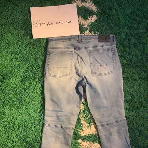 PacSun Whitewashed Ribbed Biker Jeans - Picture 5 of 6